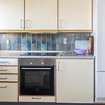 アパート 2 Bedroom Lovely In アリンエ