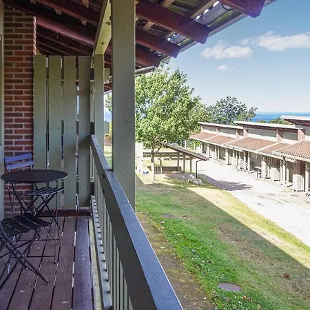 2 Bedroom Lovely In *