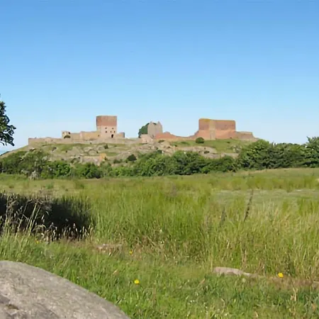 2 Bedroom Lovely In Appartement