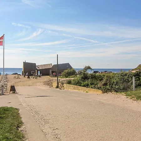 Διαμέρισμα 2 Bedroom Lovely In